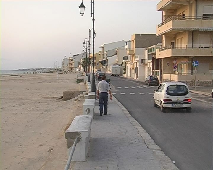 scoglitti-lungomare-lanterna